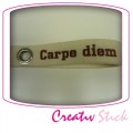 Schlüsselanhänger aus Filz, bestickt Carpe diem Schlüsselanhänger aus Filz, bestickt Carpe diem